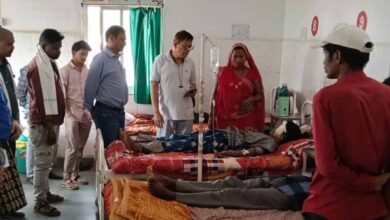 अनूपपुर हादसा: बिल्डिंग गिरने से 3 की मौत, मुख्यमंत्री ने पीड़ितों को लाखों की मदद देने का किया ऐलान अनूपपुर हादसा: बिल्डिंग गिरने से 3 की मौत, मुख्यमंत्री ने पीड़ितों को लाखों की मदद देने का किया ऐलान