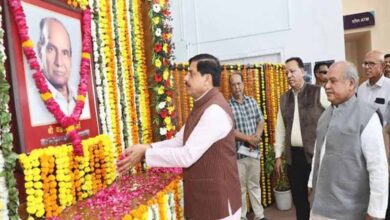 मुख्यमंत्री डॉ. यादव ने विधानसभा के पूर्व अध्यक्ष  यज्ञदत्त शर्मा की जयंती पर पुष्पांजलि अर्पित की