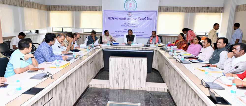 जनजातीय उत्थान पर बड़ा फोकस: नक्सल मुक्त क्षेत्रों में तेज़ होगा विकास, ‘नियद नेल्ला नार 2.0’ जल्द