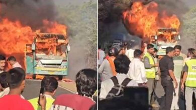 इंदौर-भोपाल हाईवे पर चलती बस में लगी भीषण आग, यात्रियों ने खिड़की से कूदकर बचाई जान