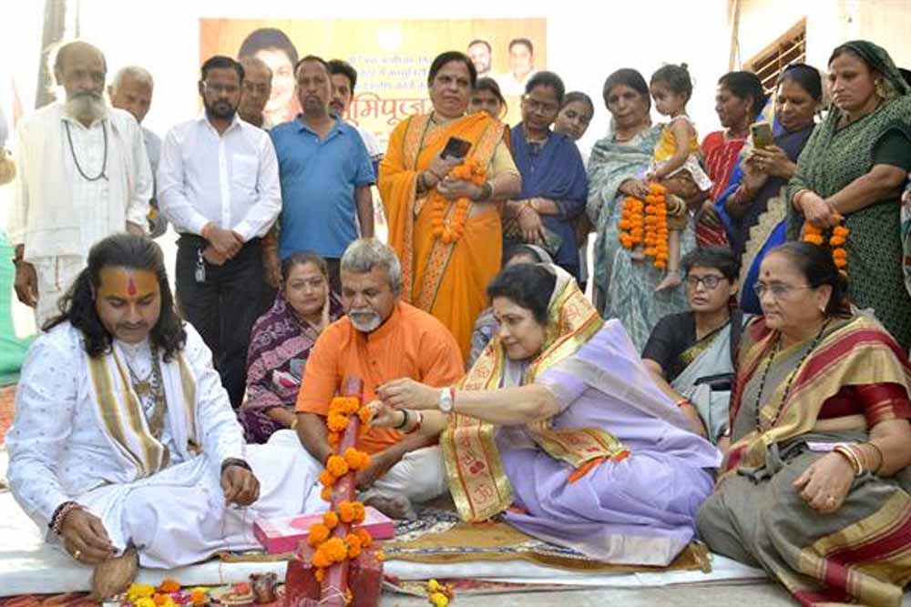 राज्यमंत्री गौर का सख्त रुख: लापरवाही पर एजेंसी को ब्लैकलिस्ट करने के निर्देश