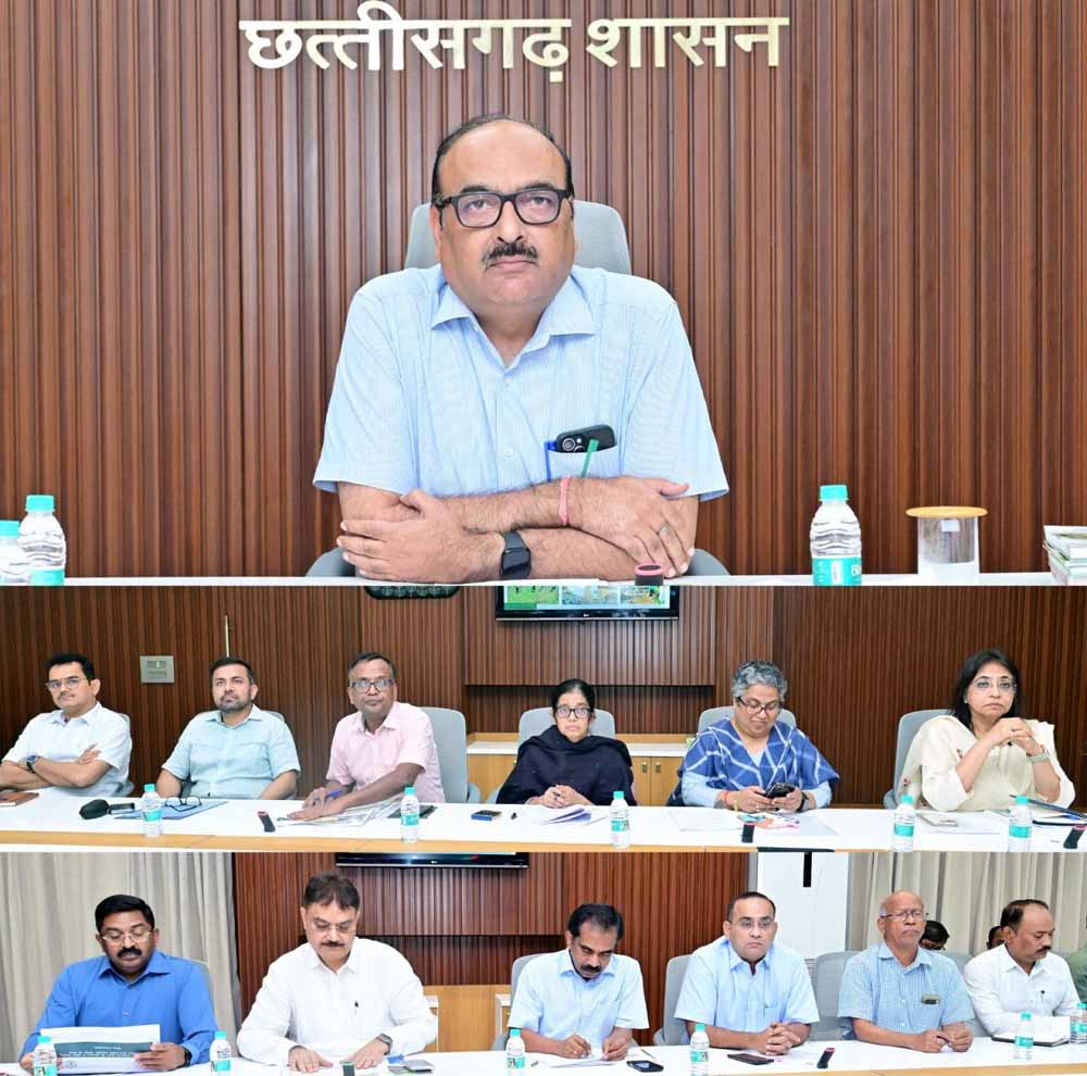 ग्रामीण क्षेत्रों को जलवायु परिवर्तन के अनुकूल बनाने और ग्राम पंचायतवार कार्ययोजना बनाएं – मुख्य सचिव  विकासशील