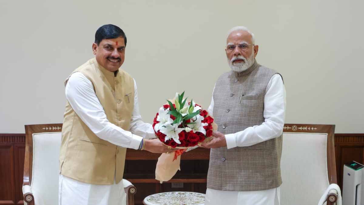 प्रधानमंत्री मोदी के 33 प्रतिशत महिला आरक्षण को लागू करने के लिए उठाए कदम स्वागत योग्य : मुख्यमंत्री डॉ. यादव प्रधानमंत्री मोदी के 33 प्रतिशत महिला आरक्षण को लागू करने के लिए उठाए कदम स्वागत योग्य : मुख्यमंत्री डॉ. यादव