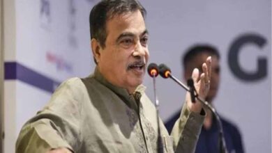 पेट्रोल-डीजल वाहनों पर संकट? नितिन गडकरी बोले—इनका भविष्य नहीं