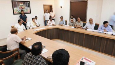 पेयजल और सीवरेज लाइन निर्माण की कठिनाईयां समन्वय से करें दूर : उप मुख्यमंत्री शुक्ल