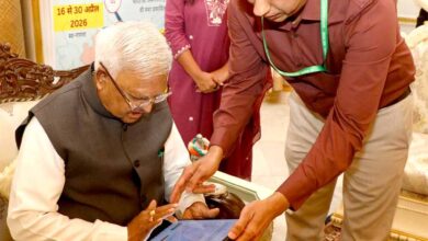 राज्यपाल पटेल ने जनगणना की स्व-गणना प्रक्रिया में हिस्सा लिया