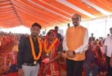 सामूहिक विवाह कार्यक्रम में शामिल हुए राज्यपाल