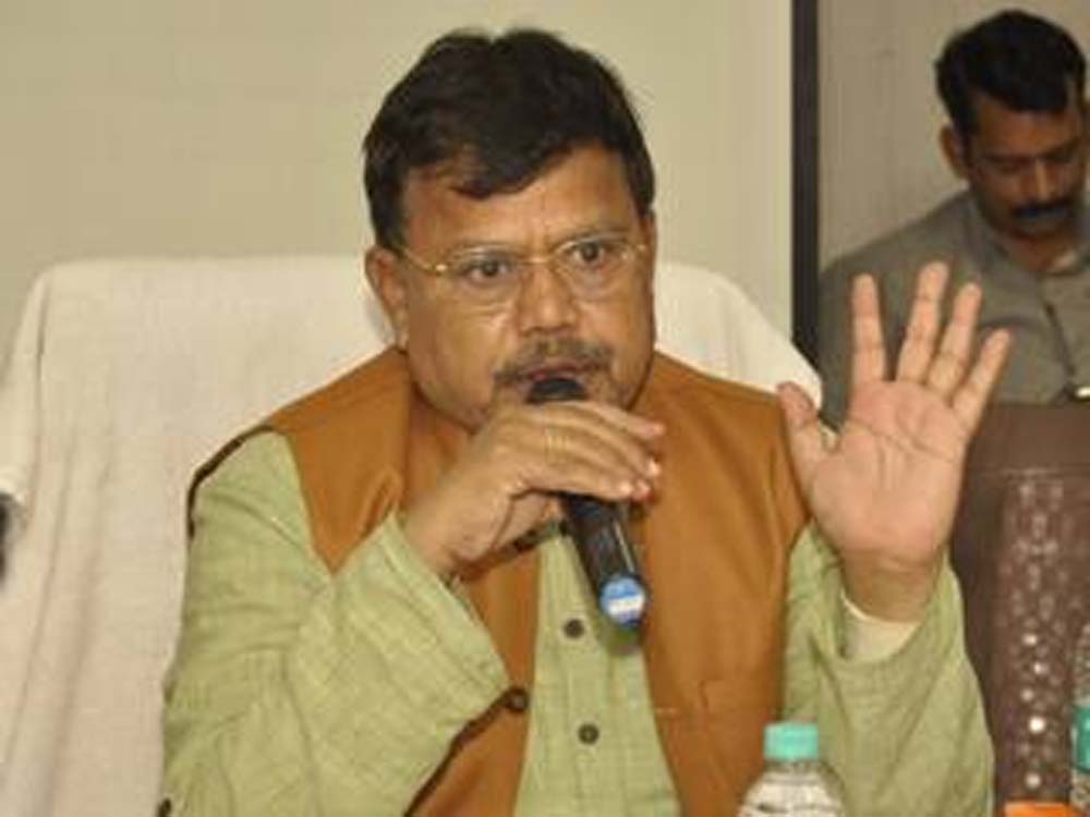 सीएम हेल्पलाइन की शिकायतों के निराकरण में ऊर्जा विभाग बना नबंर-1 : ऊर्जा मंत्री तोमर