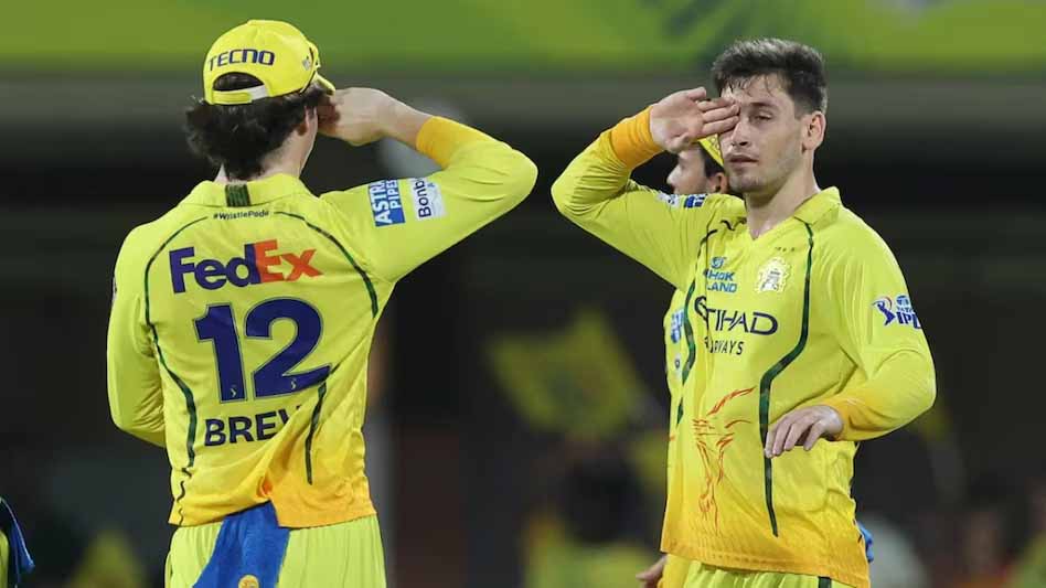 CSK vs MI: गायकवाड़ का जलवा, चेन्नई ने मुंबई को 8 विकेट से रौंदा