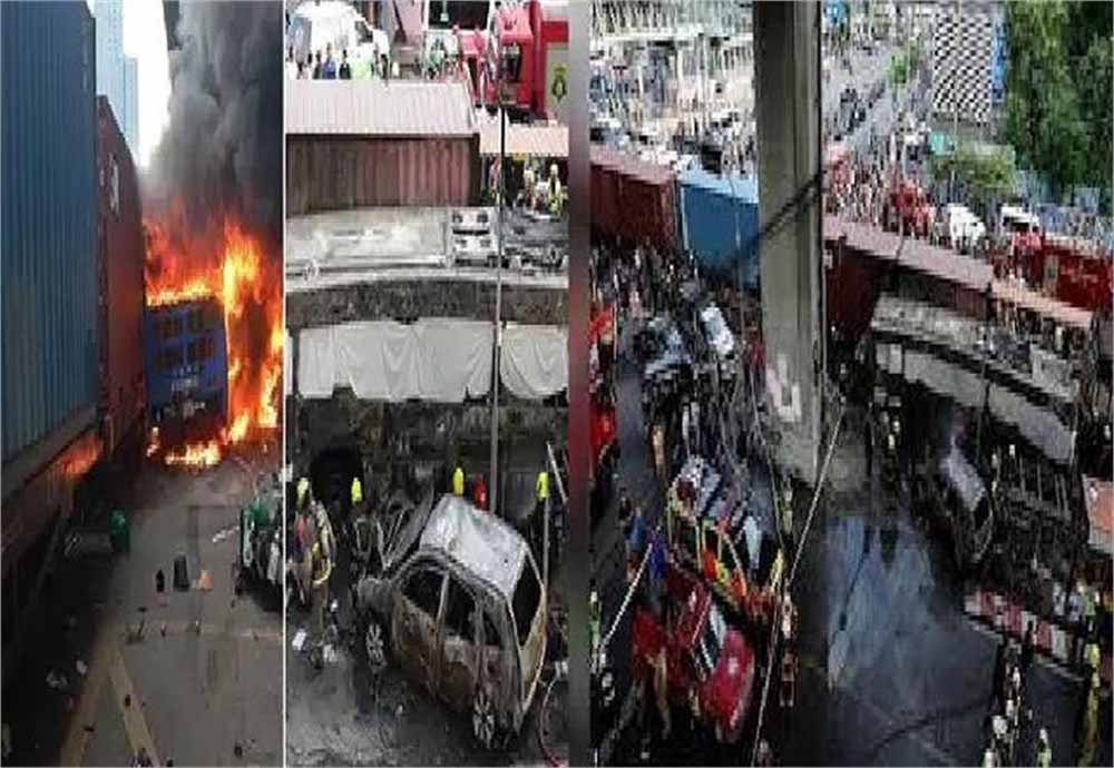 रेलवे क्रॉसिंग पर बड़ा हादसा: बस से टकराई मालगाड़ी, आग में 8 की मौत रेलवे क्रॉसिंग पर बड़ा हादसा: बस से टकराई मालगाड़ी, आग में 8 की मौत