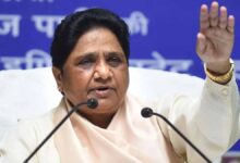 ब्राह्मण टिप्पणी पर गरमाई यूपी की राजनीति, मायावती ने अखिलेश से मांगी माफी
