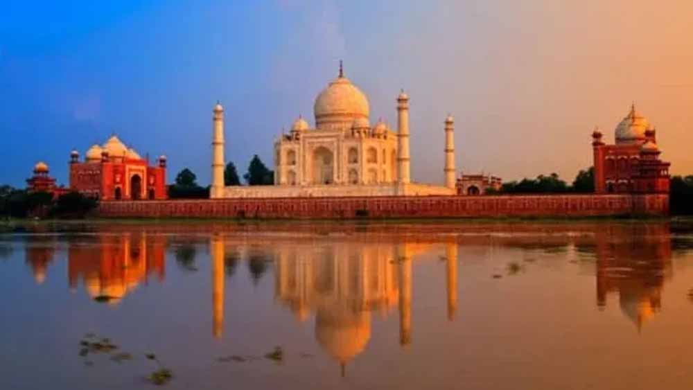 आगरा में 16 साल बाद जनगणना शुरू: 11 हजार प्रगणक मकानों की करेंगे जियो टैगिंग आगरा में 16 साल बाद जनगणना शुरू: 11 हजार प्रगणक मकानों की करेंगे जियो टैगिंग