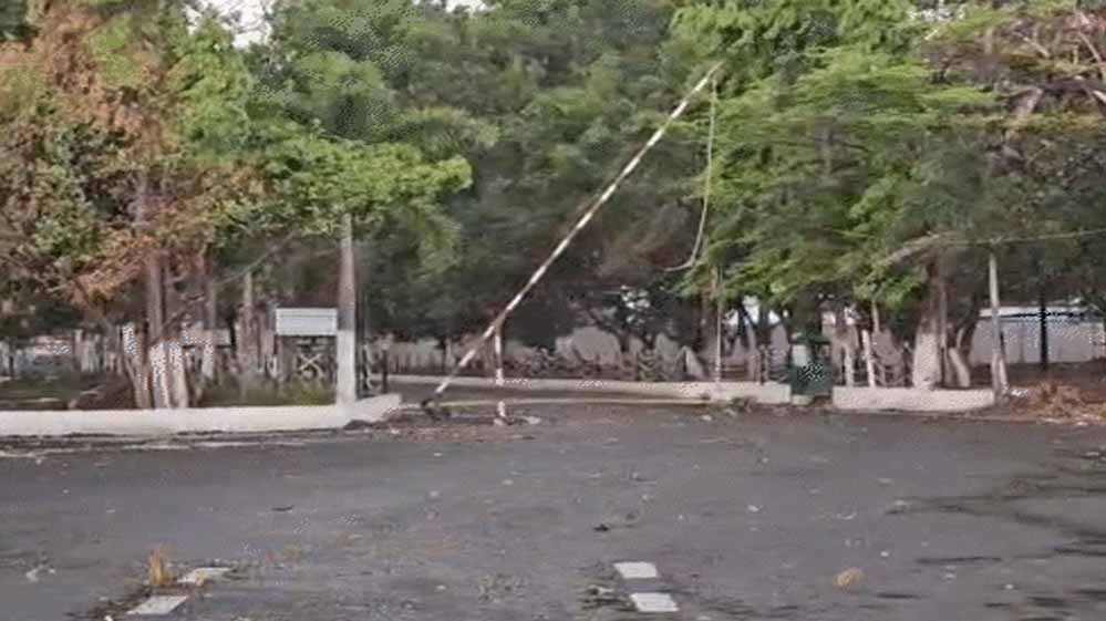 छत्तीसगढ़ में 5 दिन खराब मौसम, 40 किमी/घंटा की रफ्तार से तेज हवा और बिजली गिरने का खतरा छत्तीसगढ़ में 5 दिन खराब मौसम, 40 किमी/घंटा की रफ्तार से तेज हवा और बिजली गिरने का खतरा