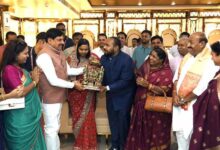 मुख्यमंत्री डॉ. यादव ने केंद्रीय मंत्री डॉ. वीरेंद्र कुमार के पुत्र- पुत्रवधू को दिया सुखद दाम्पत्य जीवन का आशीर्वाद