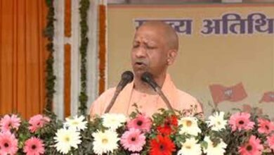 भाजपा में बूथ अध्यक्ष भी बन सकता है प्रधानमंत्री, कार्यकर्ताओं को सीएम योगी का मंत्र भाजपा में बूथ अध्यक्ष भी बन सकता है प्रधानमंत्री, कार्यकर्ताओं को सीएम योगी का मंत्र