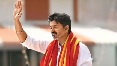 फ्लोर टेस्ट से पहले थलापति विजय को बड़ा झटका! DMDK ने समर्थन देने से किया इनकार