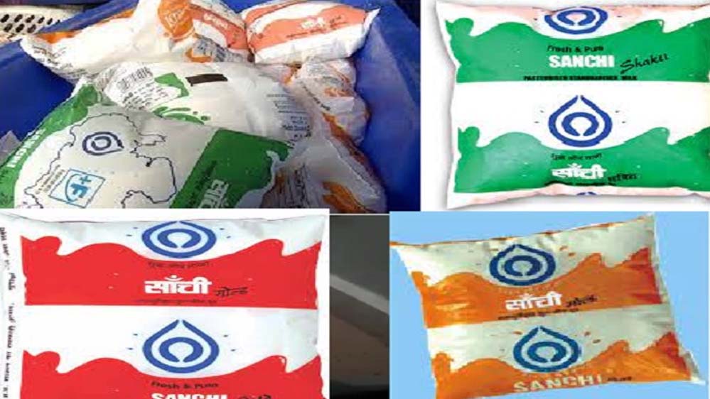 मध्यप्रदेश में दूध पर महंगाई की मार: सांची ने फिर बढ़ाए दाम, कल से 2 रुपये लीटर महंगा मिलेगा मध्यप्रदेश में दूध पर महंगाई की मार: सांची ने फिर बढ़ाए दाम, कल से 2 रुपये लीटर महंगा मिलेगा