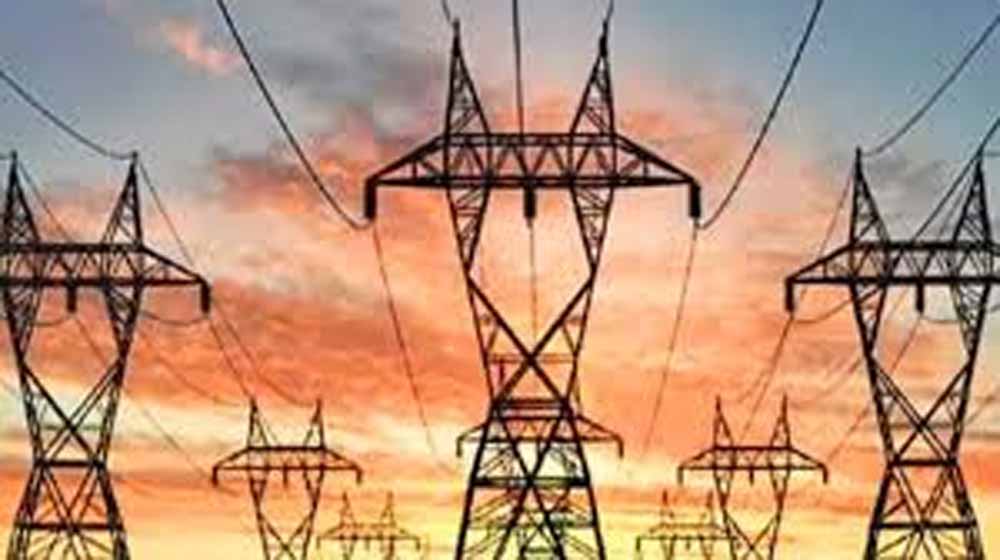 लखनऊ में बिजली संकट: फैजुल्लागंज में सड़क जाम, भीषण गर्मी में लोग परेशान