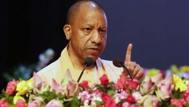भीषण गर्मी पर सीएम योगी ने अधिकारियों को दिए कड़े निर्देश- राहत-बचाव को लेकर रहें सतर्क भीषण गर्मी पर सीएम योगी ने अधिकारियों को दिए कड़े निर्देश- राहत-बचाव को लेकर रहें सतर्क