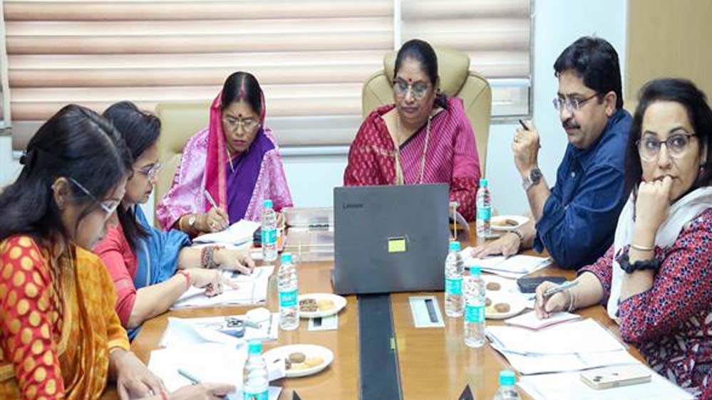 मंत्री  भूरिया की अध्यक्षता में हुई महिला सशक्तिकरण योजनाओं के क्रियान्वयन हेतु गठित मंत्रि-परिषद समिति की बैठक