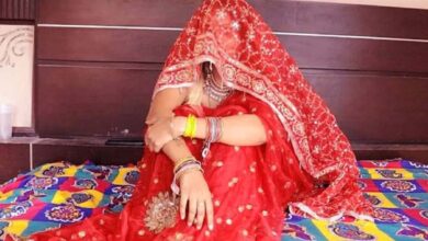 शादी के 48 घंटे बाद दूल्हे को लगा बड़ा झटका, सुहागरात के बाद दुल्हन ने किया ऐसा कांड कि उड़ गए होश शादी के 48 घंटे बाद दूल्हे को लगा बड़ा झटका, सुहागरात के बाद दुल्हन ने किया ऐसा कांड कि उड़ गए होश