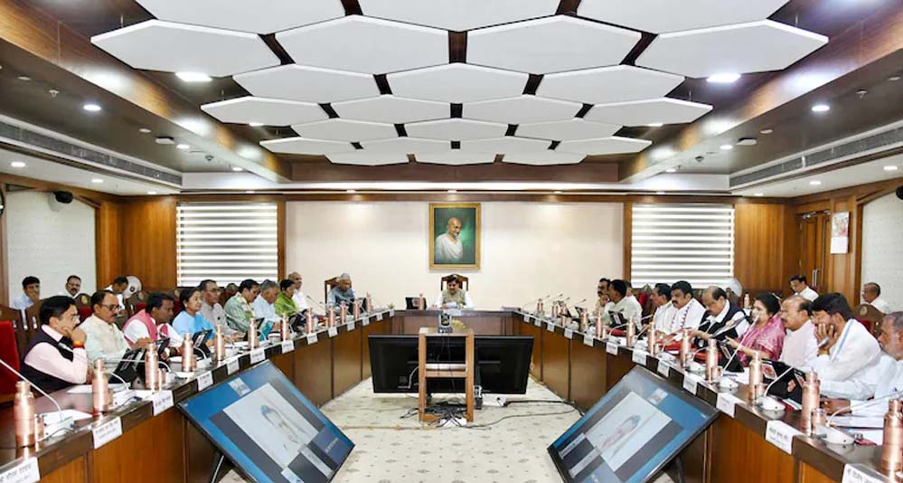 MP में ट्रांसफर पर लगी रोक हटी, मोहन कैबिनेट ने तबादला नीति-2026 को दी मंजूरी