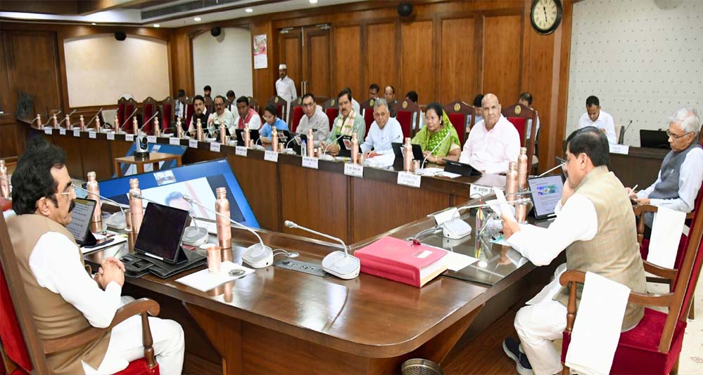प्रदेश के विकास और जन-कल्याण को गति देने के लिए 30,055 करोड़ रूपये की कैबिनेट स्वीकृति प्रदेश के विकास और जन-कल्याण को गति देने के लिए 30,055 करोड़ रूपये की कैबिनेट स्वीकृति