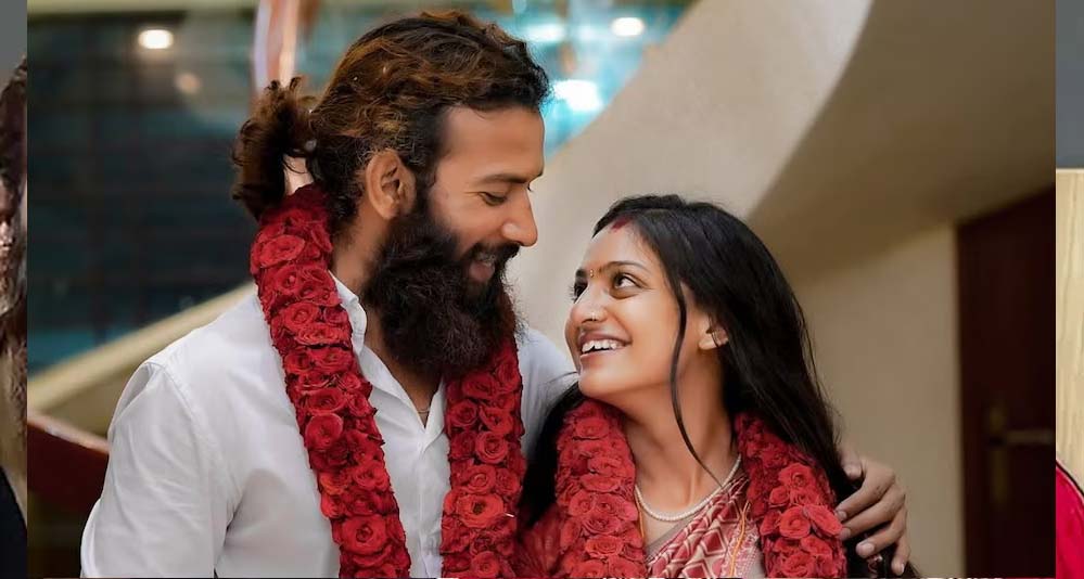 ‘हमारी शादी को अपराध साबित करने की साजिश’, वायरल गर्ल मोनालिसा और फरमान पहुंचे MP हाईकोर्ट