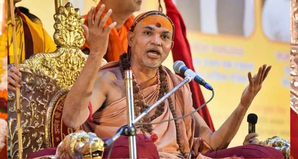 यूपी चुनाव 2027 में गरमाएगा गौरक्षा का मुद्दा, स्वामी अविमुक्तेश्वरानंद का बड़ा बयान
