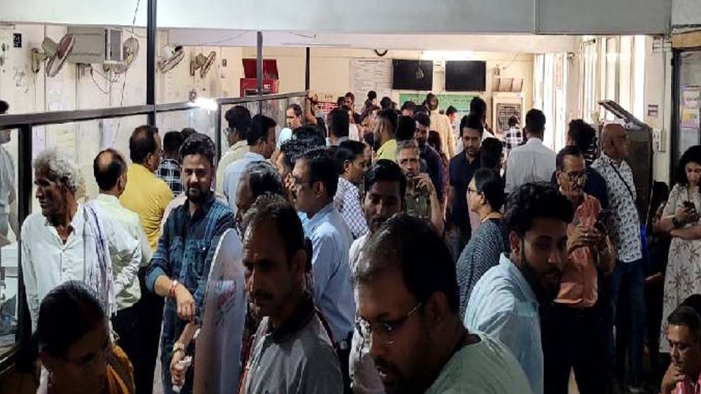 महिलाओं के नाम बढ़ीं संपत्तियां, 1 अप्रैल से अब तक 10 हजार महिलाओं के नाम हुई रजिस्ट्रियां