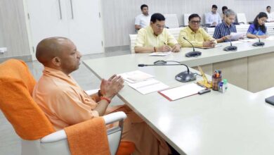 डिफेंस मैन्युफैक्चरिंग में आत्मनिर्भर भारत का नया इंजन बनेगा यूपी, प्रस्तावित कॉन्क्लेव से निवेश और रोजगार को मिलेगा बढ़ावा डिफेंस मैन्युफैक्चरिंग में आत्मनिर्भर भारत का नया इंजन बनेगा यूपी, प्रस्तावित कॉन्क्लेव से निवेश और रोजगार को मिलेगा बढ़ावा