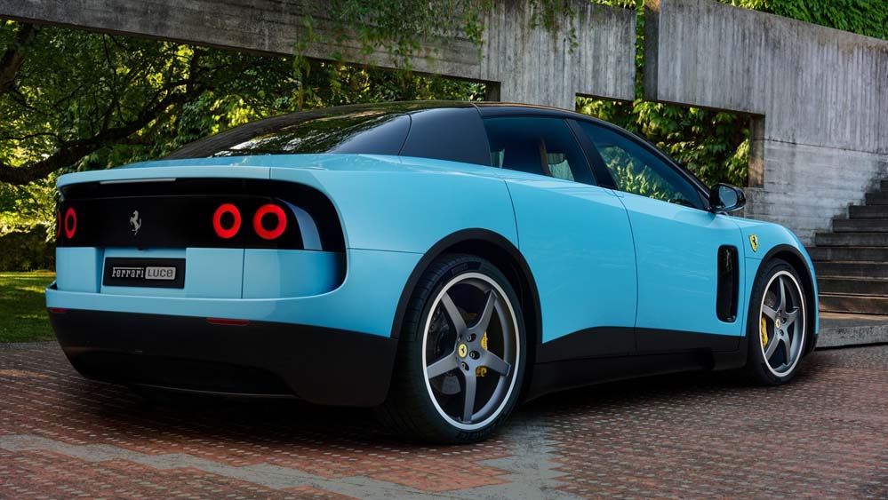 Ferrari की पहली इलेक्ट्रिक कार Luce से उठा पर्दा, शानदार डिजाइन ने जीता दिल Ferrari की पहली इलेक्ट्रिक कार Luce से उठा पर्दा, शानदार डिजाइन ने जीता दिल