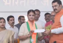 RJD को बड़ा झटका, रितु जायसवाल ने थामा BJP का दामन; संजय सरावगी ने दिलाई सदस्यता