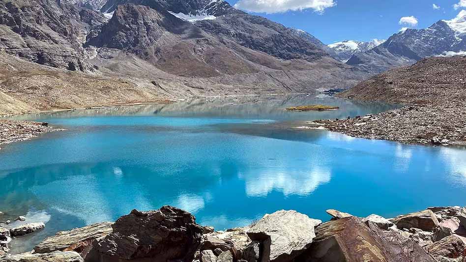 हिमाचल में झील टूटने का खतरा, 34 बस्तियां और अटल टनल पर मंडराया संकट