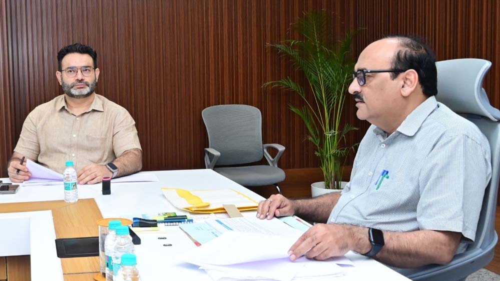 मुख्य सचिव ने समग्र शिक्षा अभियान 2026 के बजट प्लान की बैठक ली- दिया गुणवत्ता और नवाचार पर विशेष जोर मुख्य सचिव ने समग्र शिक्षा अभियान 2026 के बजट प्लान की बैठक ली- दिया गुणवत्ता और नवाचार पर विशेष जोर