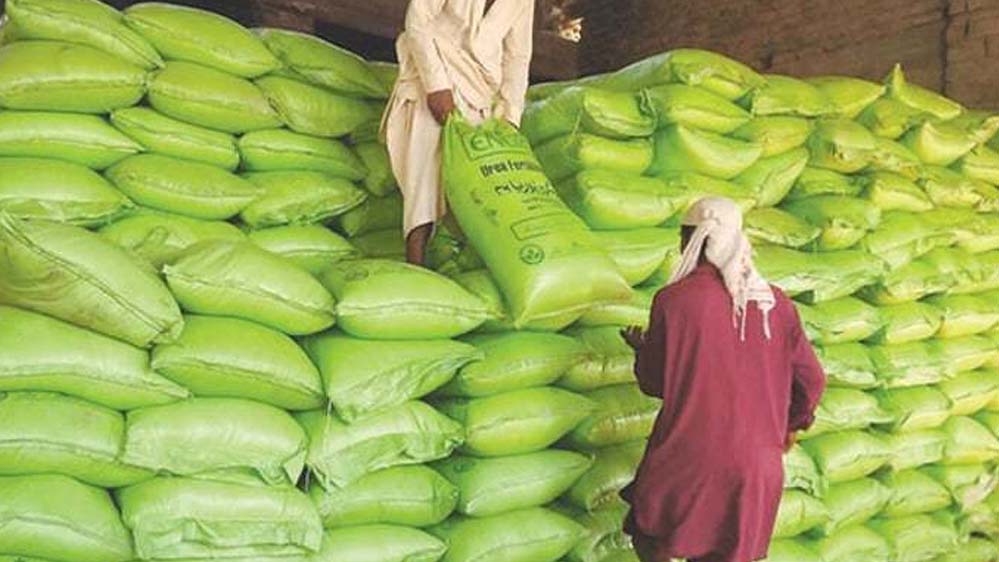 शिवपुरी में अब बिना ई-टोकन के नहीं मिलेगा खाद, किसान निधि से जुड़ रहा डाटा