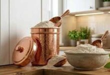 वास्तु टिप्स: आटे में तुलसी-केसर रखने से घर में बढ़ती है बरकत