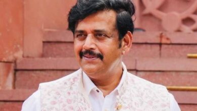 रवि किशन का ‘होम फ्रॉम वर्क’ बयान फिर चर्चा में, वायरल मीम्स पर दी मजेदार प्रतिक्रिया