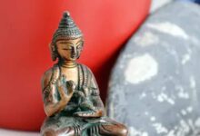 बुद्ध पूर्णिमा 2026: घर में बुद्ध की मूर्ति रखने का सही तरीका और महत्व