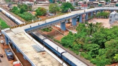 भोपाल के 90 डिग्री मोड़ वाले ब्रिज मामले में सस्पेंड इंजीनियर्स बहाल, मंत्री ने नोटशीट पर लिखा बहाल कर दो