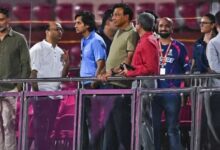 ₹15 हजार करोड़ की डील के बीच RR कैम्प पहुंचे नए मालिक, लक्ष्मी मित्तल ने रियान-यशस्वी से की चर्चा