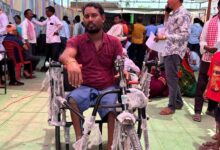 ​सुशासन तिहार: घुटनों के बल चलने की मजबूरी थमी,  ट्राइसाइकिल से मिली जीवन लाल के सपनों को नई रफ़्तार