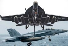 US ने पहली बार F/A-18 सुपर हॉर्नेट से किया ब्लॉकेड हमला, 3 ईरानी जहाज रोके