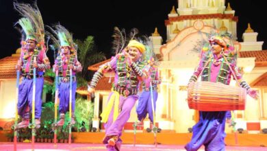 इंदौर मालवा महोत्सव में छाया रहा गेड़ी नृत्य का जादू