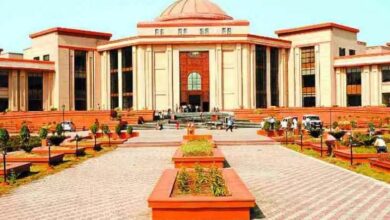 संविदाकर्मी को मनमाने ढंग से नहीं हटाया जा सकता: छत्तीसगढ़ हाईकोर्ट संविदाकर्मी को मनमाने ढंग से नहीं हटाया जा सकता: छत्तीसगढ़ हाईकोर्ट