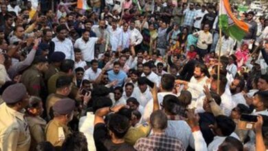 बिना अनुमति विरोध पर कार्रवाई: ग्रामीण कांग्रेस के 8 नेता गिरफ्तार