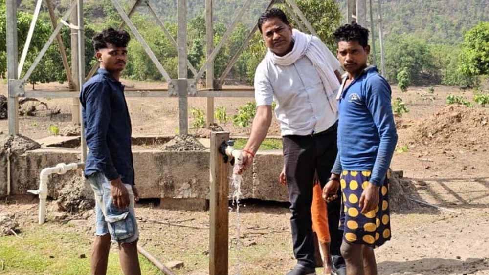 मंत्री लक्ष्मी राजवाड़े के निर्देश का असर, सुधरे सोलर पम्प से वनांचल गांवों में लौटी राहत मंत्री लक्ष्मी राजवाड़े के निर्देश का असर, सुधरे सोलर पम्प से वनांचल गांवों में लौटी राहत