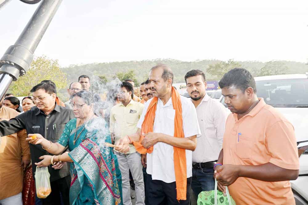 सर्वमंगला पुल सड़क का डामरीकरण व सुदृढ़ीकरण कार्य प्रारंभ