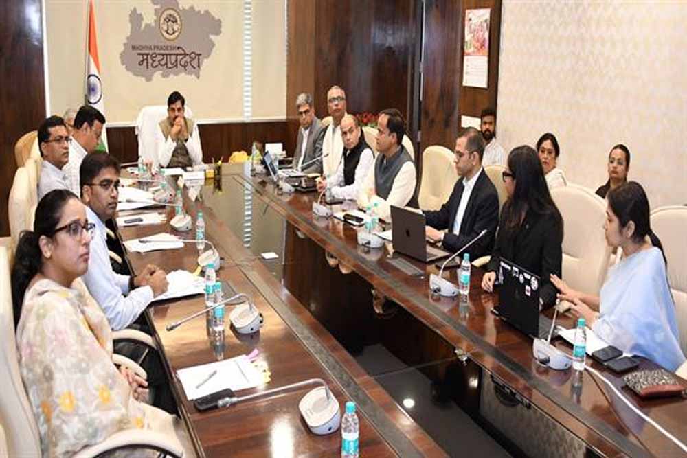 मुख्यमंत्री डॉ. यादव से मिले गूगल क्लाउड इंडिया के पदाधिकारी मुख्यमंत्री डॉ. यादव से मिले गूगल क्लाउड इंडिया के पदाधिकारी