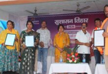 ‘सुशासन तिहार’ की धूम: एक ही छत के नीचे खुले सरकारी योजनाओं के द्वार  हितग्राहियों के चेहरे खिले